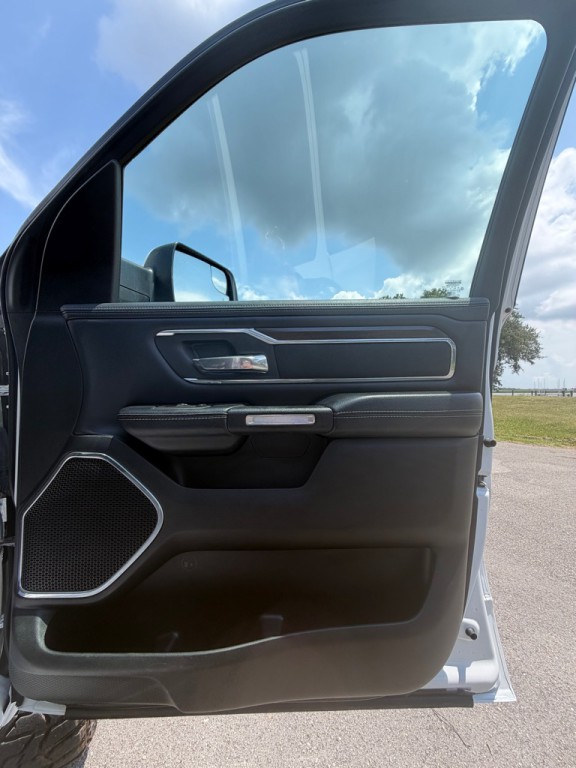 2022 RAM 1500 Image 12