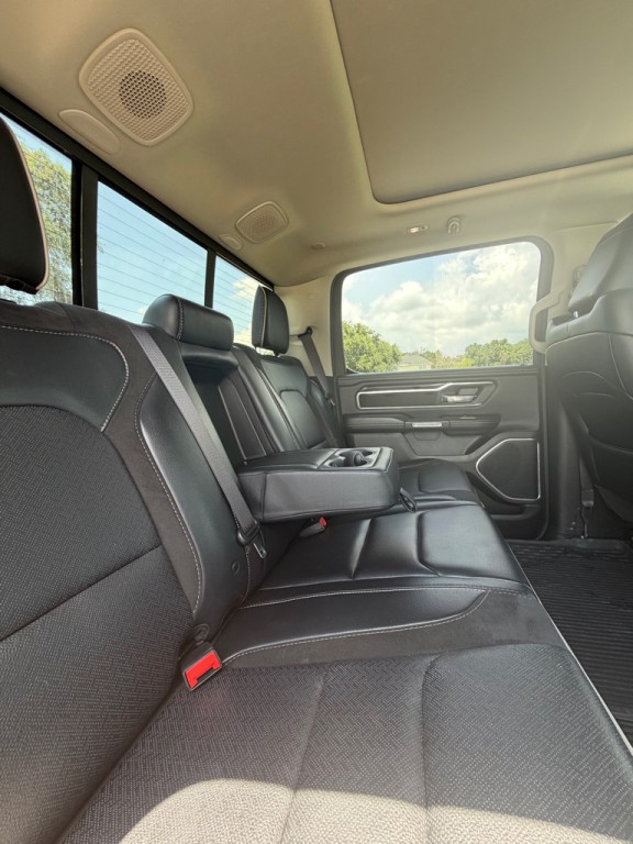 2022 RAM 1500 Image 16