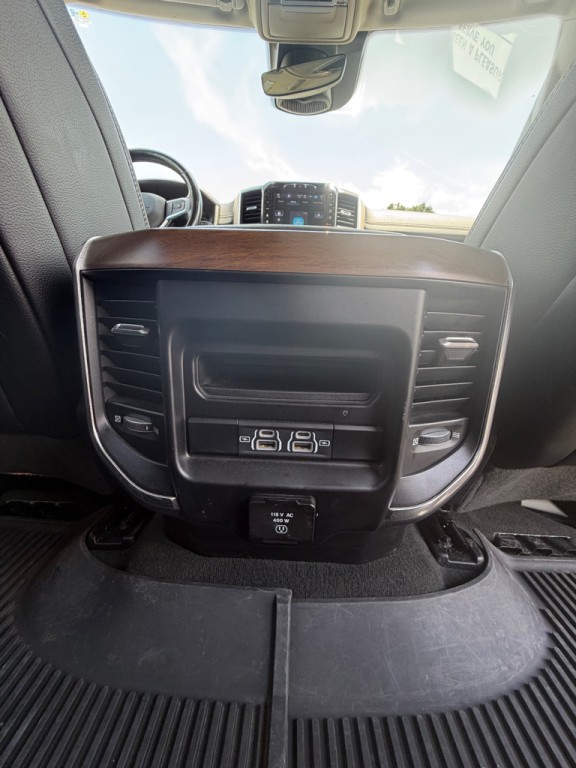 2022 RAM 1500 Image 17