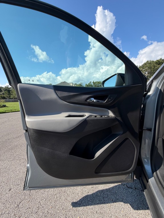 2023 Chevrolet Equinox Image 9