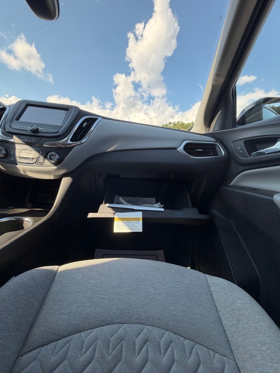 2023 Chevrolet Equinox Image 25