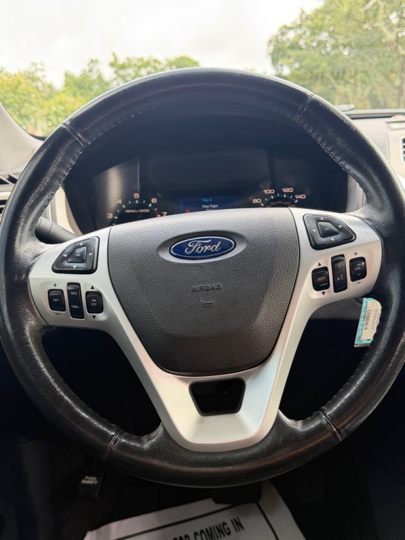 2014 Ford Explorer Image 21