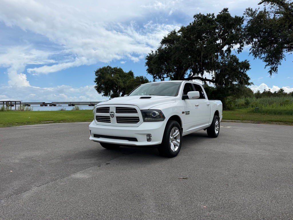 2016 RAM 1500 Image 1