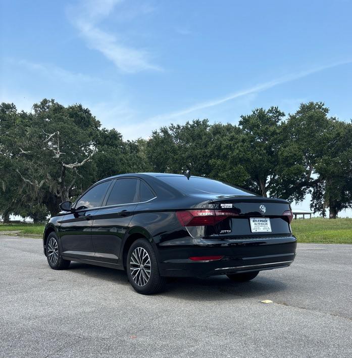 2021 Volkswagen Jetta Image 3
