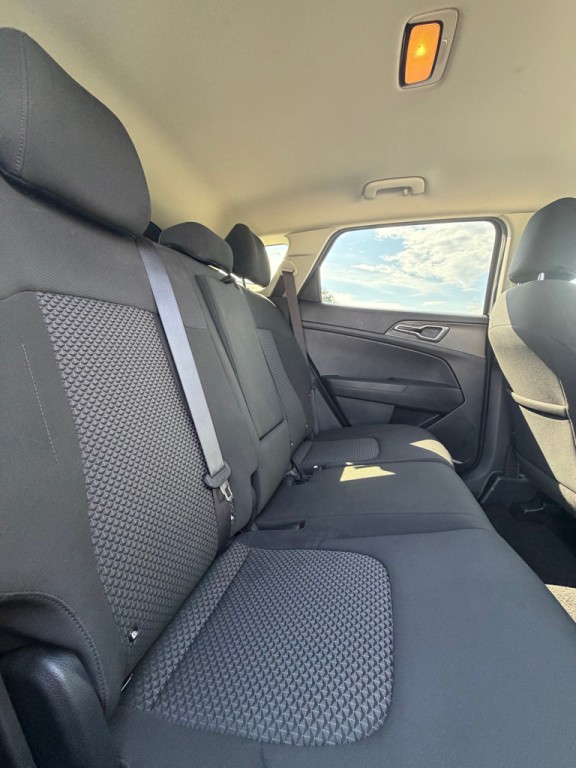 2023 Kia Sportage Image 16