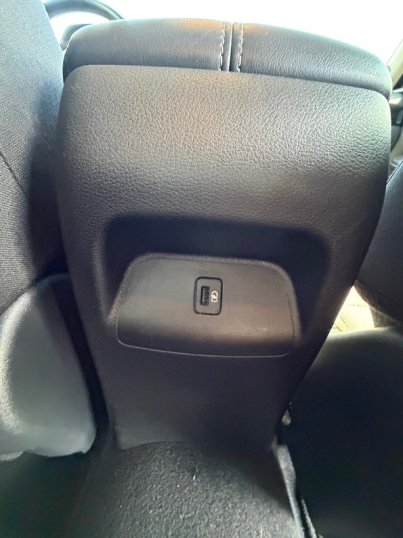 2023 Nissan Sentra Image 18