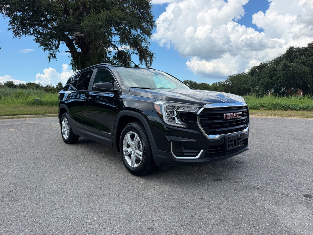 2022 GMC Terrain Image 8