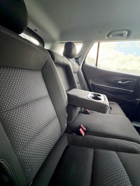 2022 GMC Terrain Image 18