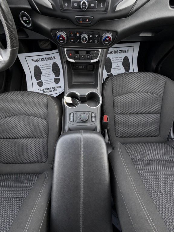 2022 GMC Terrain Image 22