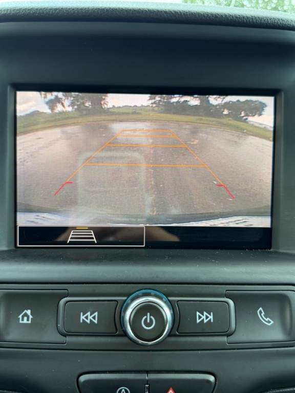 2022 GMC Terrain Image 27