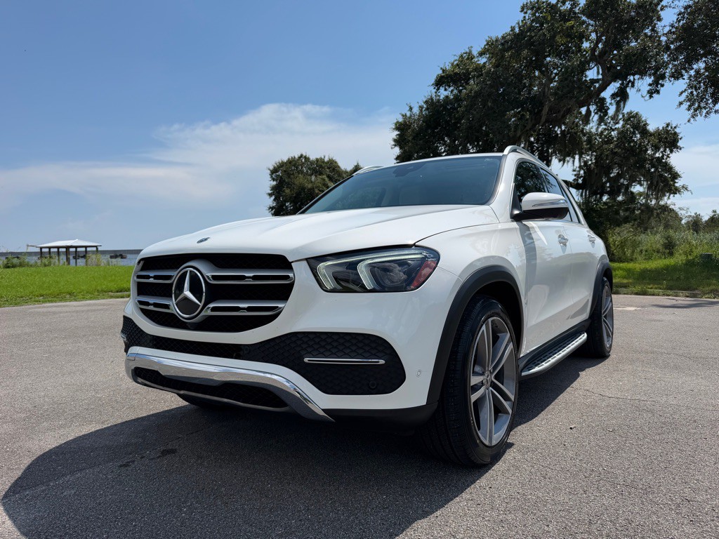 2021 Mercedes-Benz GLE-Class Image 2