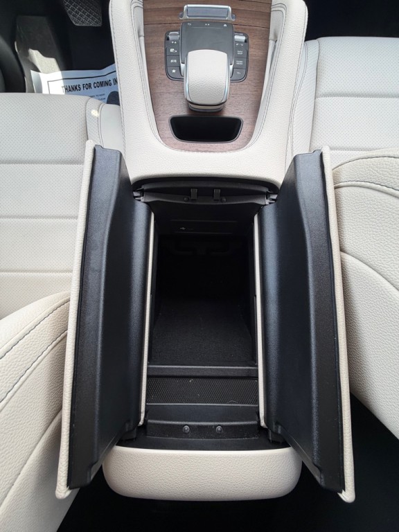 2021 Mercedes-Benz GLE-Class Image 24