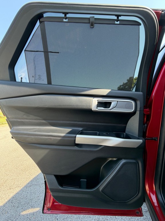 2021 Ford Explorer Image 12