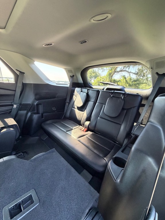 2021 Ford Explorer Image 15