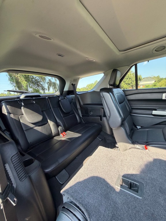 2021 Ford Explorer Image 20