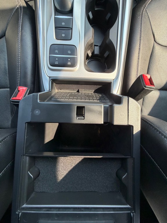 2021 Ford Explorer Image 32