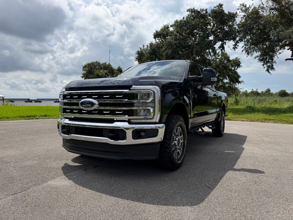 2024 Ford F-250 Image 2