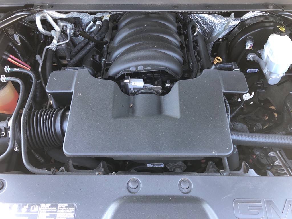 2017 GMC Yukon Image 8