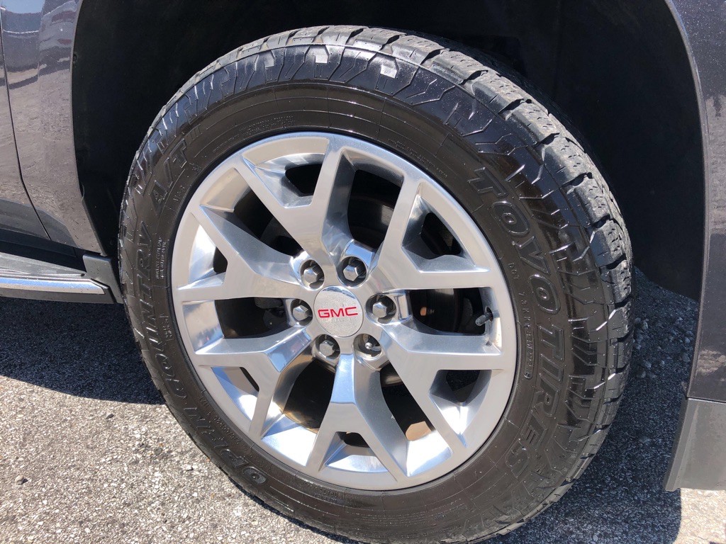 2017 GMC Yukon Image 10