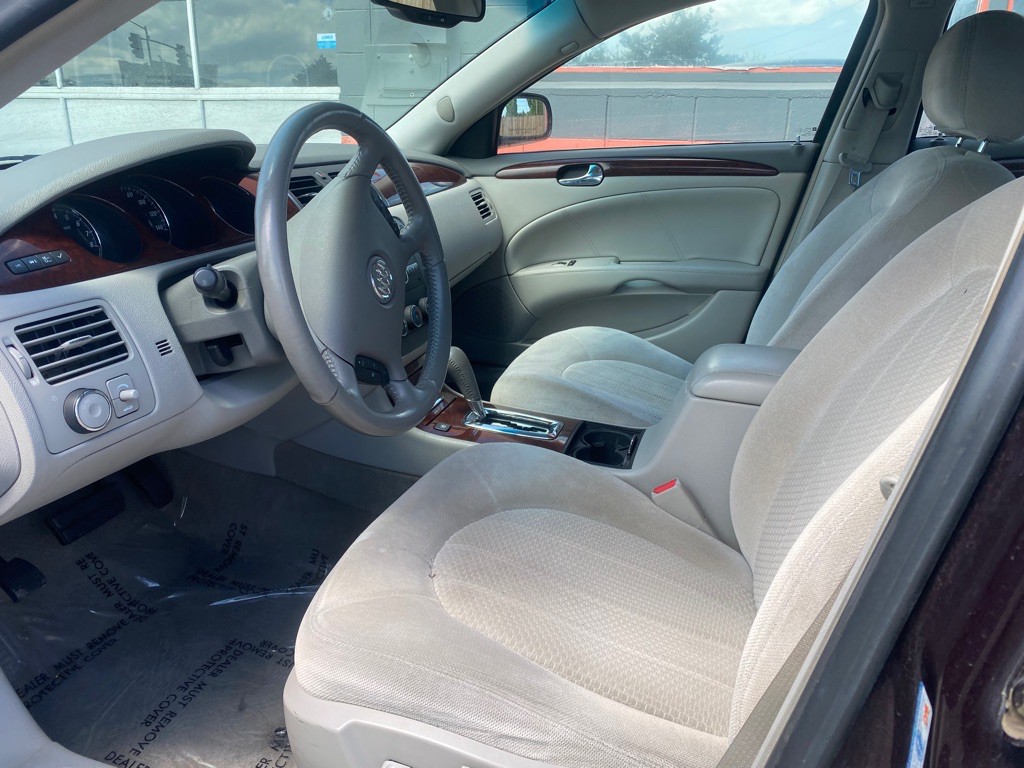2008 Buick Lucerne Image 7