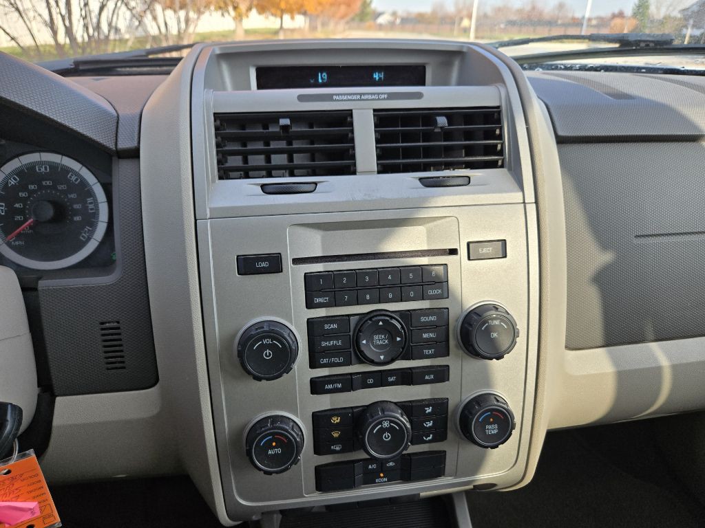 2008 Ford Escape Image 18