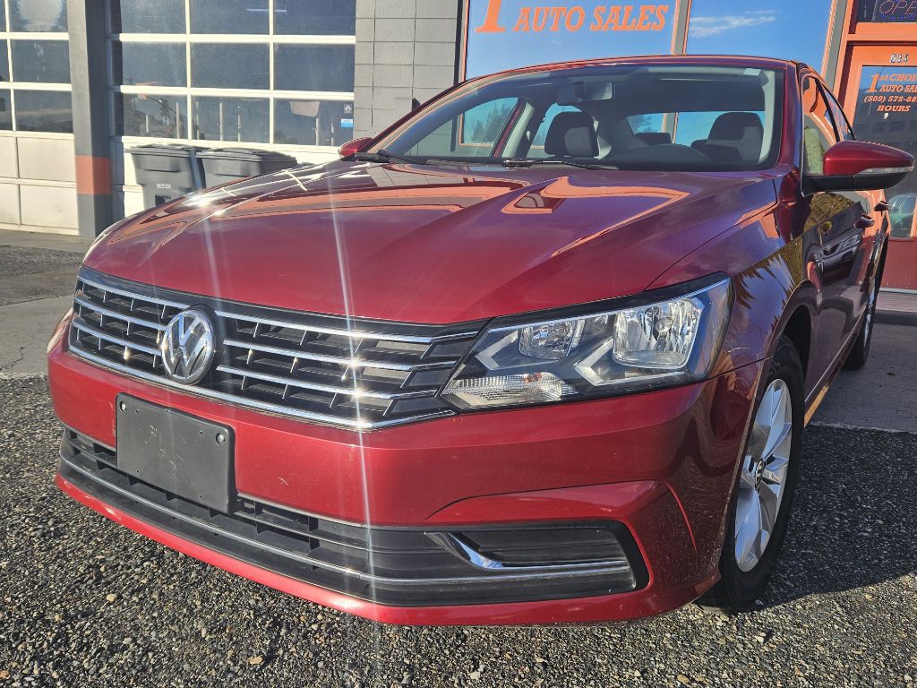 2016 Volkswagen Passat Image 1