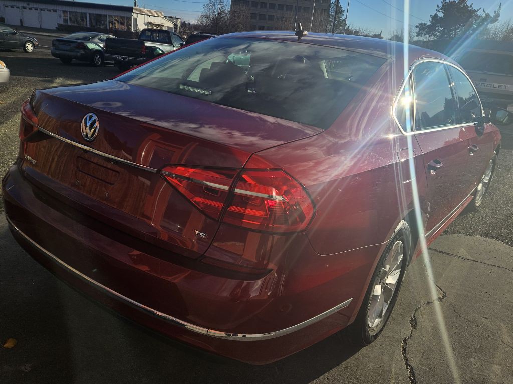 2016 Volkswagen Passat Image 3