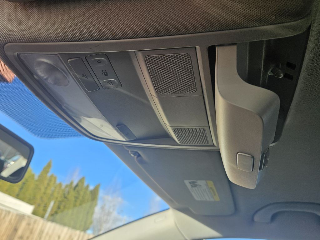 2016 Volkswagen Passat Image 20