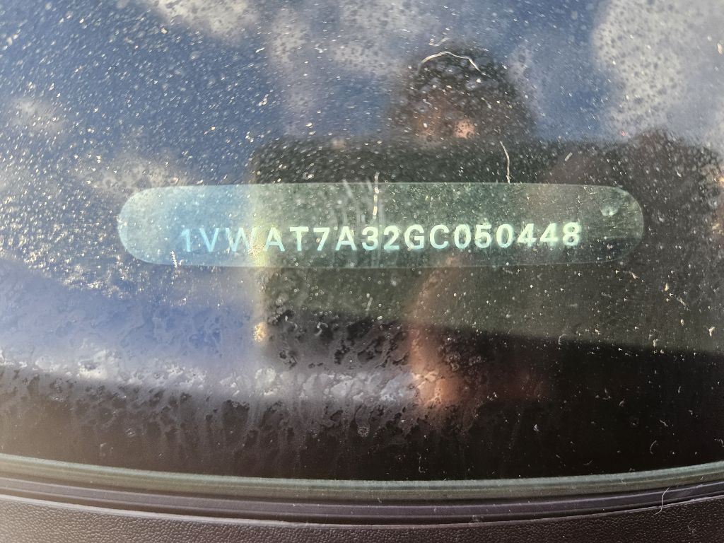 2016 Volkswagen Passat Image 22