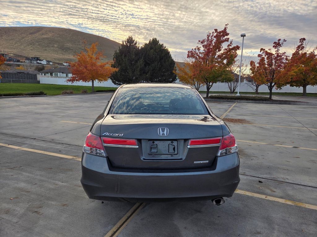 2012 Honda Accord Image 12