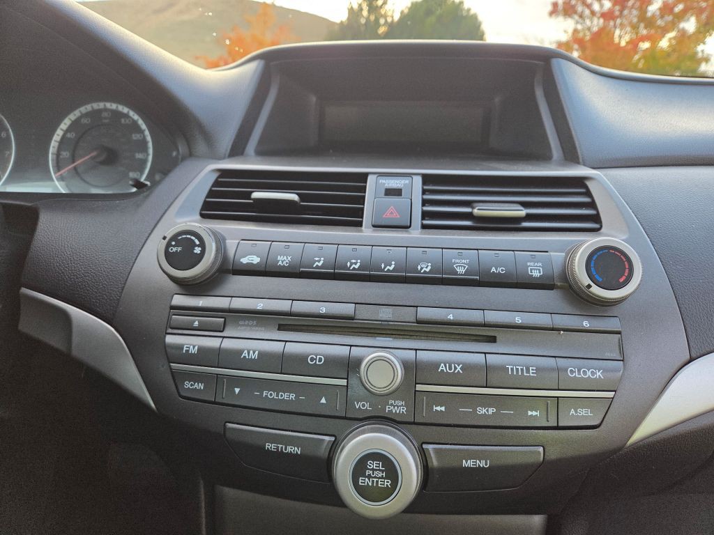 2012 Honda Accord Image 26