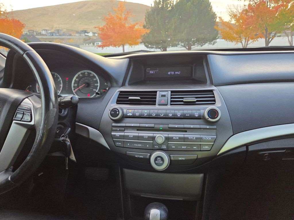 2012 Honda Accord Image 31