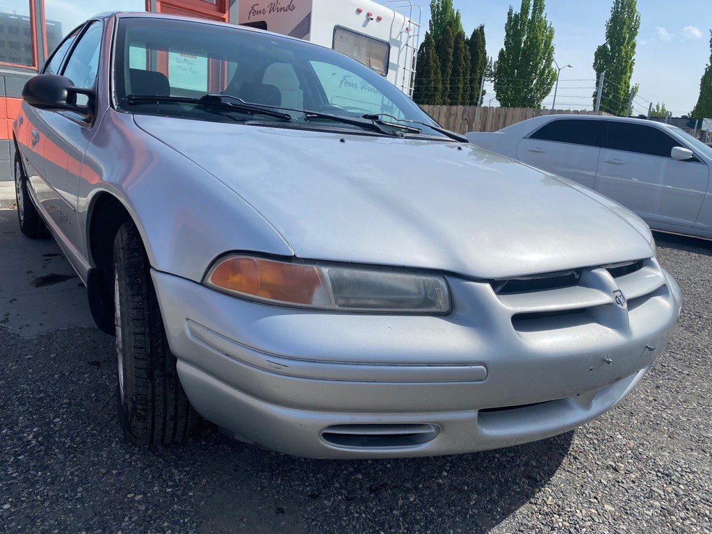 2000 Dodge Stratus Image 2