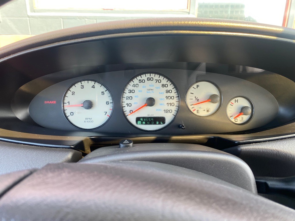2000 Dodge Stratus Image 5