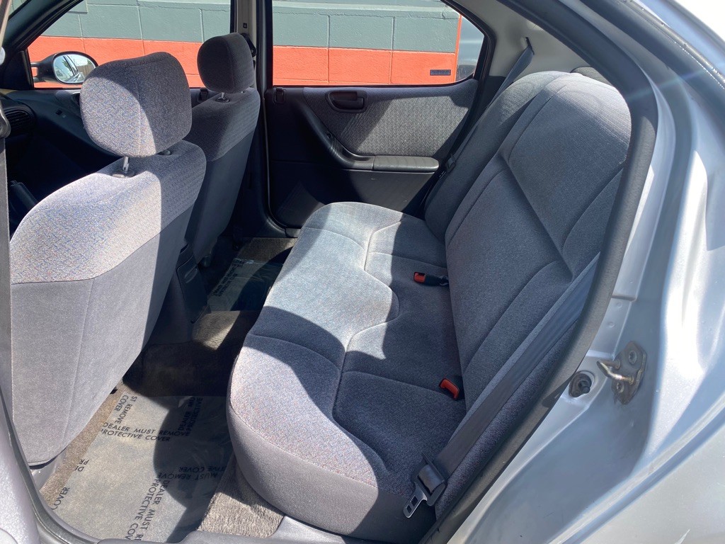 2000 Dodge Stratus Image 10