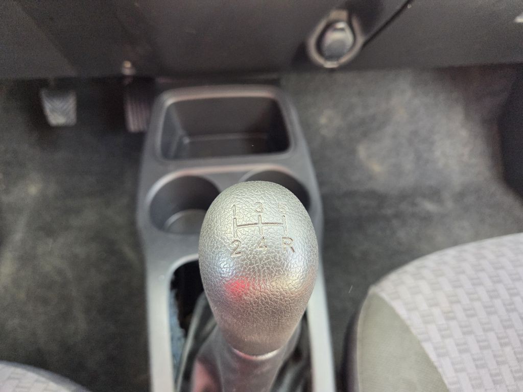 2017 Mitsubishi Mirage Image 18