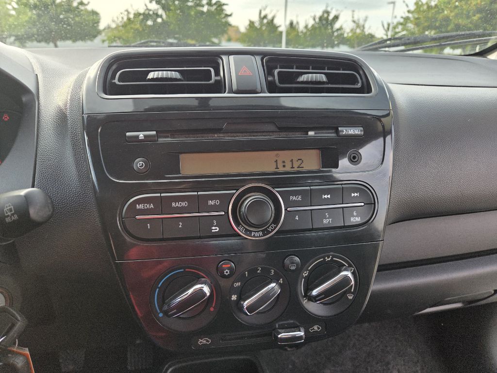 2017 Mitsubishi Mirage Image 19