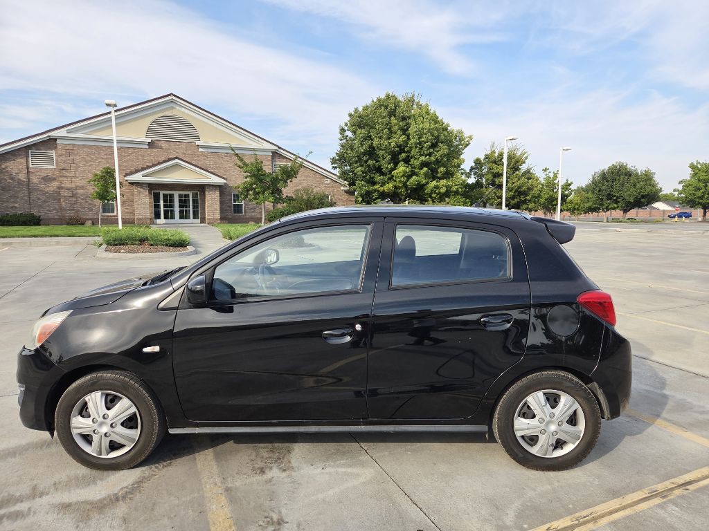 2017 Mitsubishi Mirage Image 8