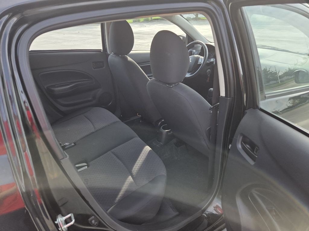 2017 Mitsubishi Mirage Image 14