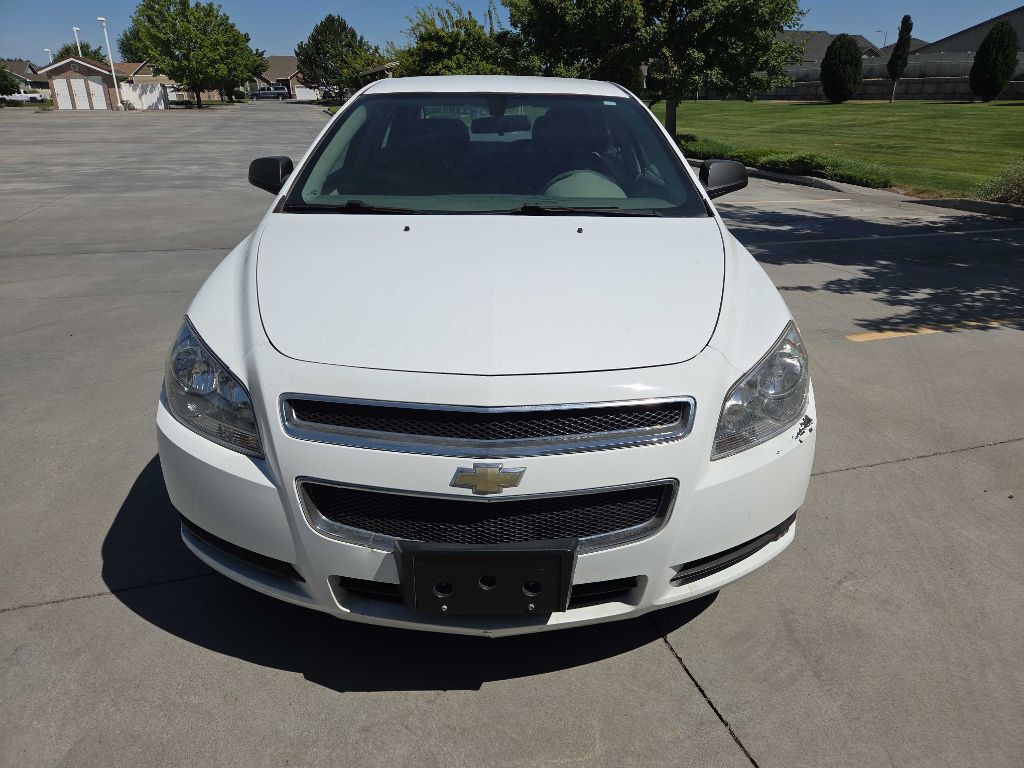 2011 Chevrolet Malibu Image 6
