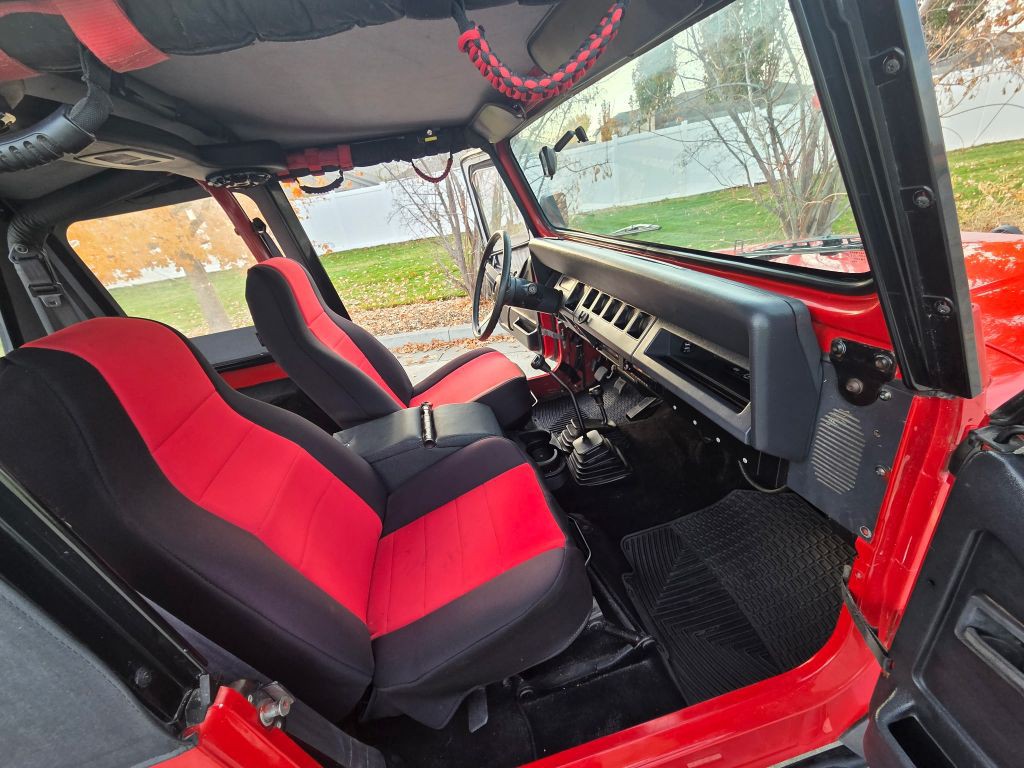 1994 Jeep Wrangler Image 17