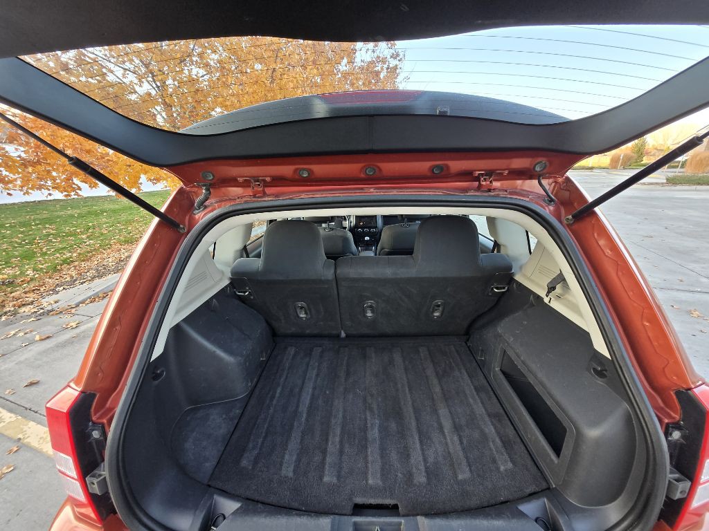 2010 Jeep Compass Image 12