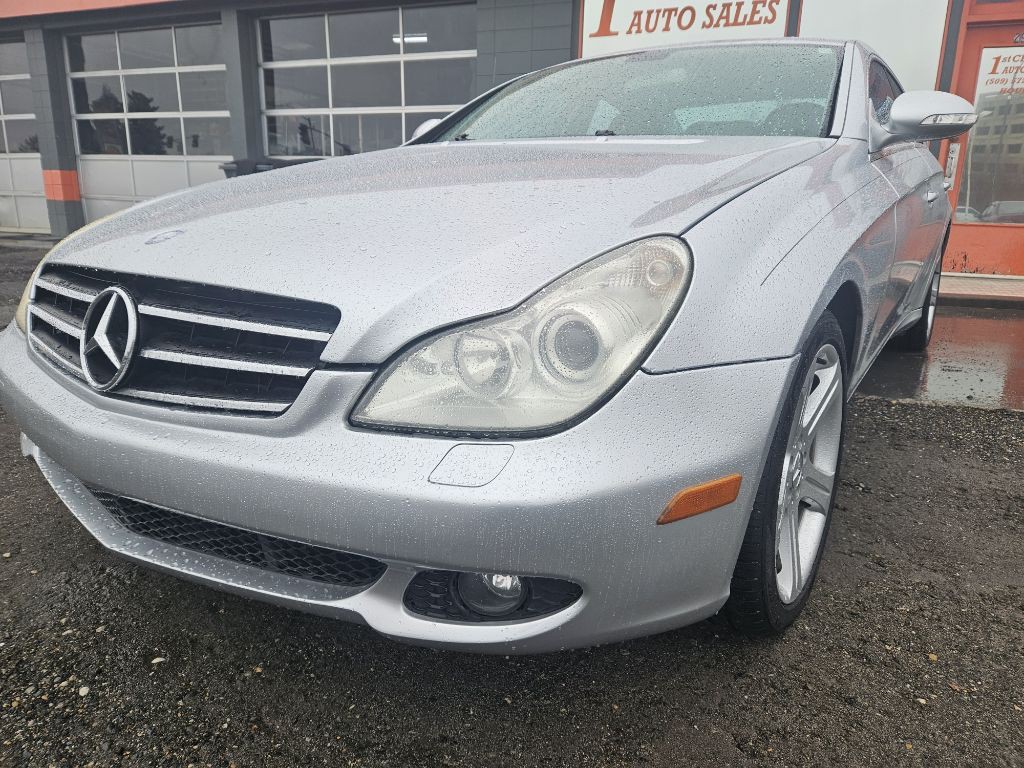 2006 Mercedes-Benz CLS-Class Image 1
