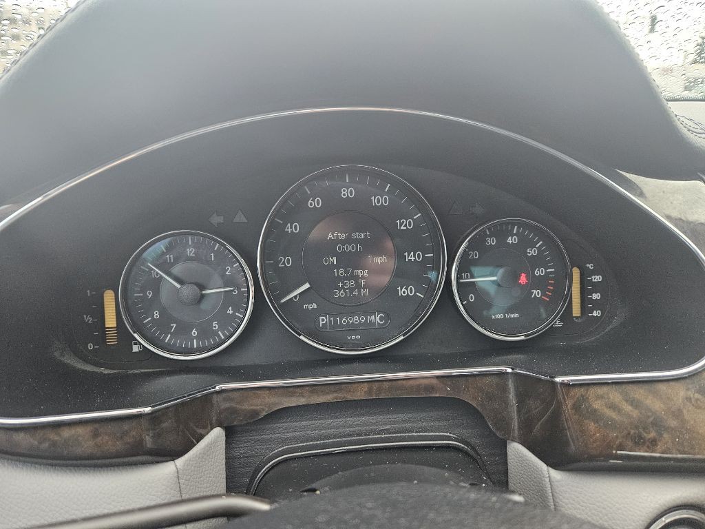 2006 Mercedes-Benz CLS-Class Image 5