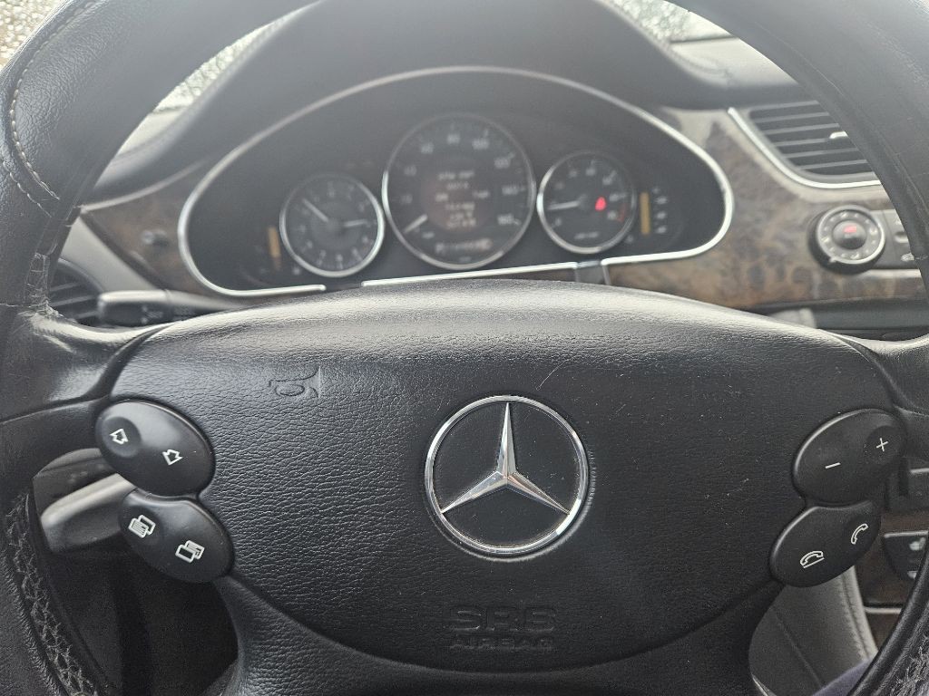 2006 Mercedes-Benz CLS-Class Image 6