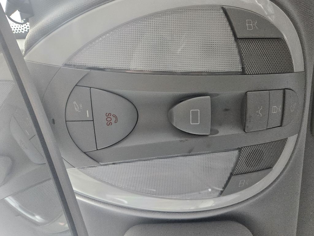 2006 Mercedes-Benz CLS-Class Image 10