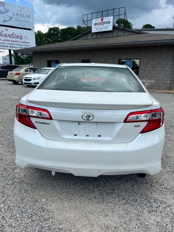 2012 Toyota Camry Image 4