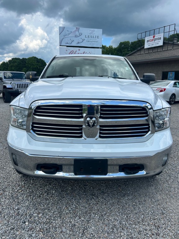 2013 RAM 1500 Image 2
