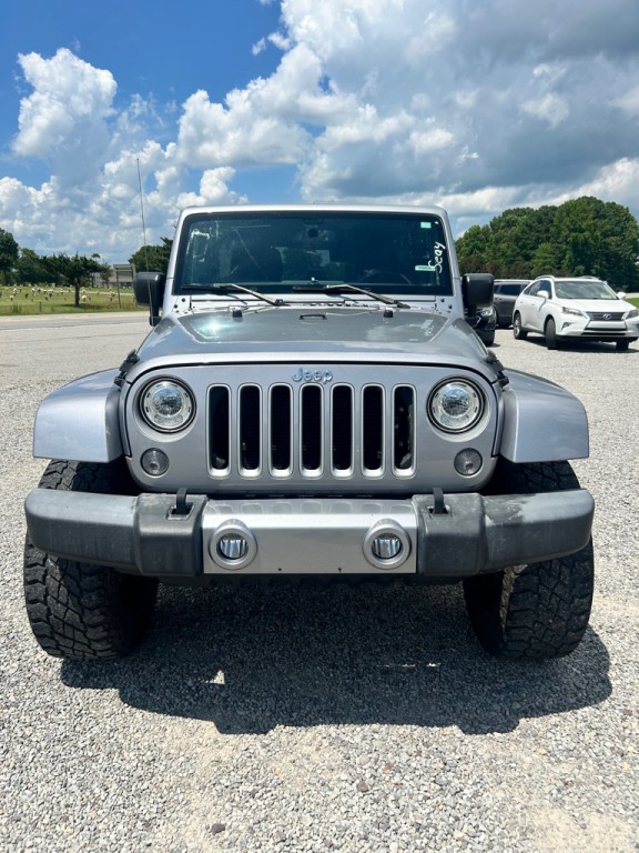 2017 Jeep Wrangler Unlimited Image 2