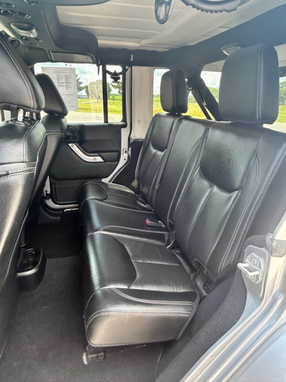 2017 Jeep Wrangler Unlimited Image 8